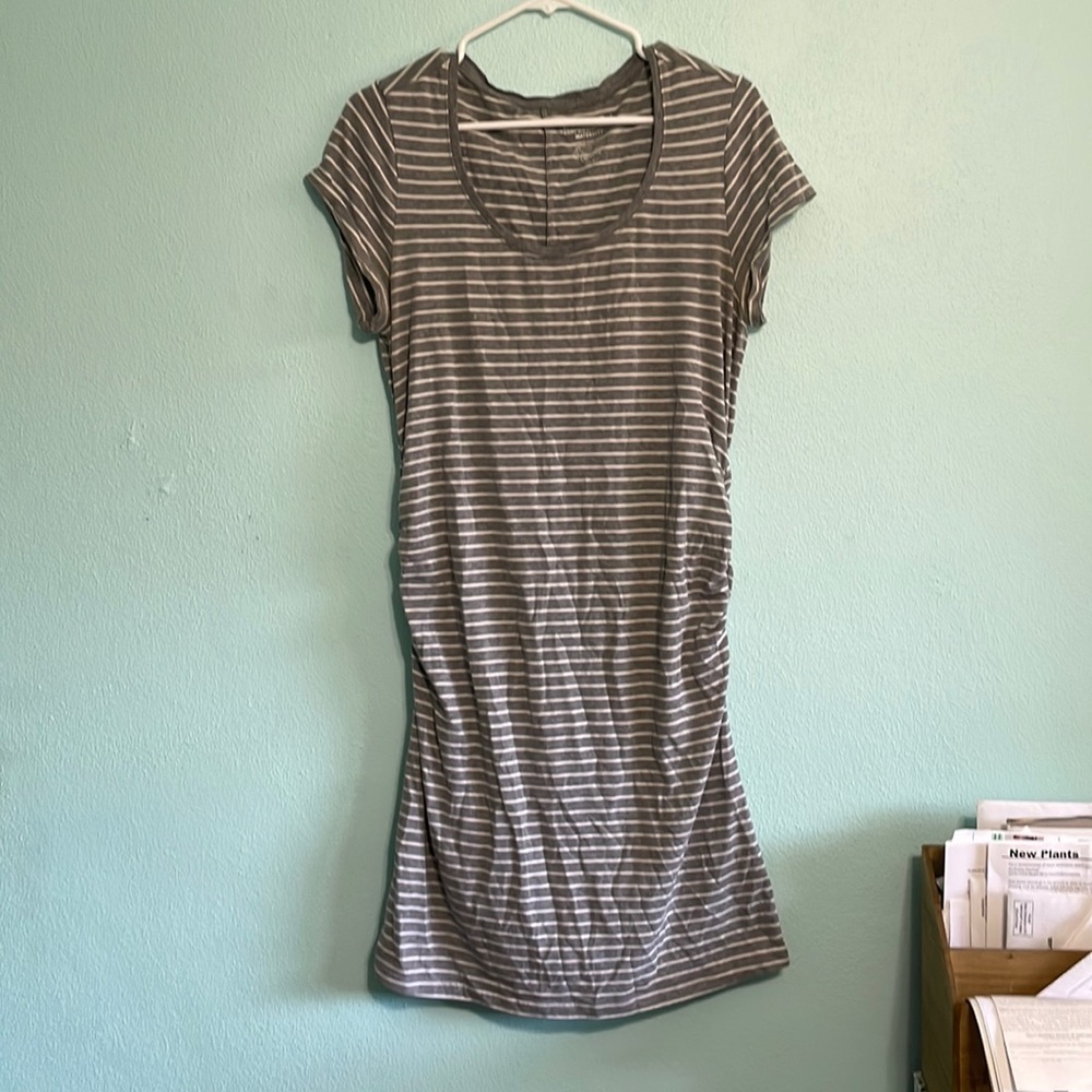 Gray and white stripe maternity dress L from GREAT Expectations